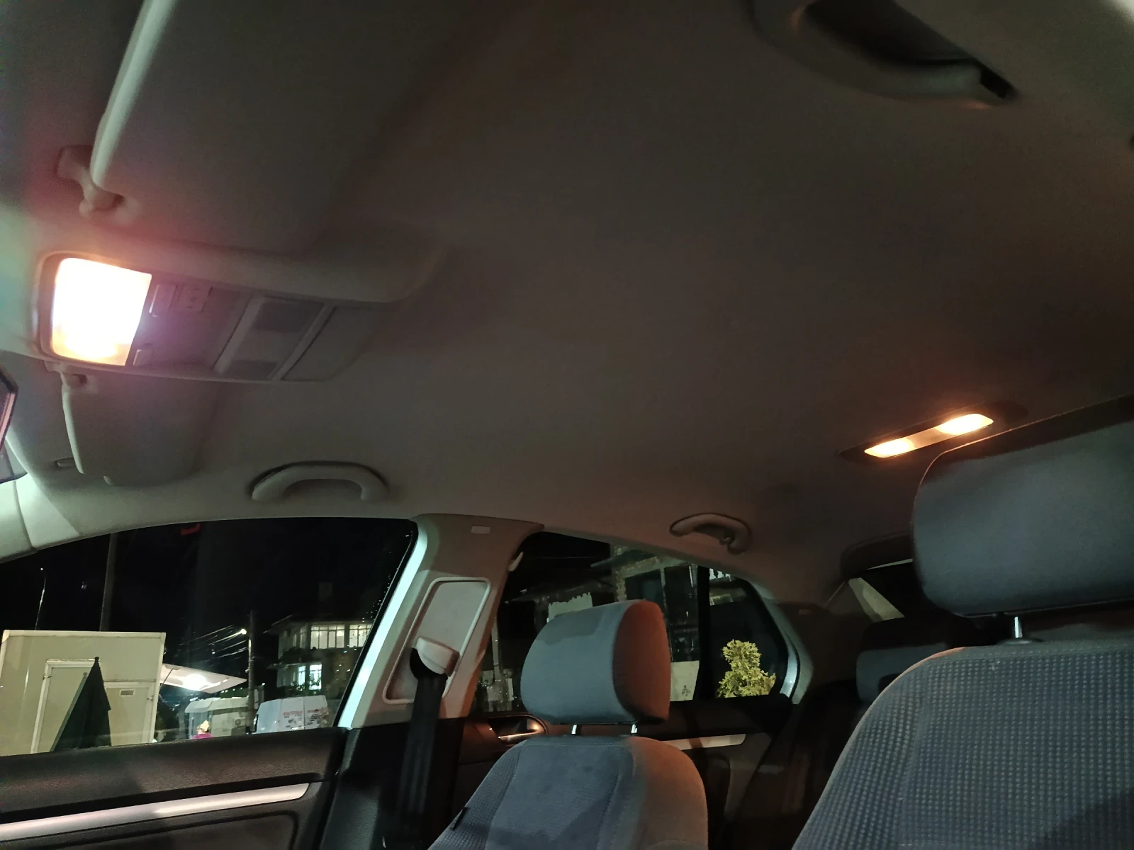 VW Jetta 1.9TDI  -105, снимка 6 - Автомобили и джипове - 56450366