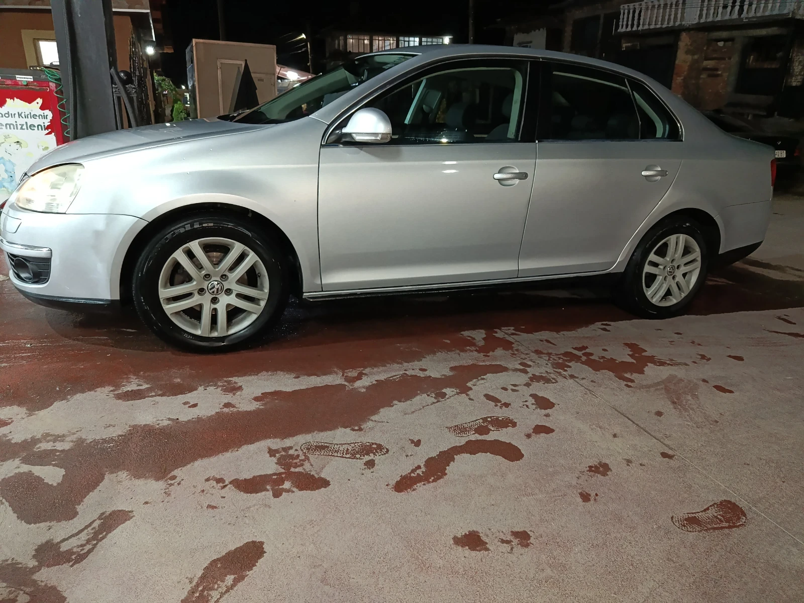 VW Jetta 1.9TDI  -105, снимка 3 - Автомобили и джипове - 56450366