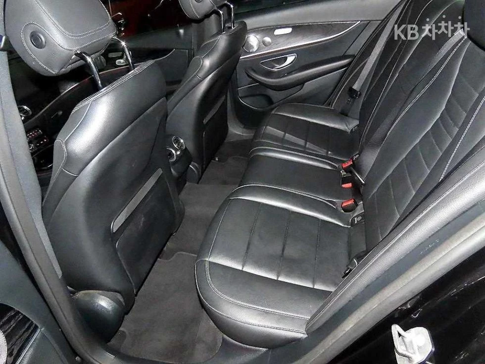 Mercedes-Benz E 300 4Matic  / Exclusive | Mobile.bg � ����������� 6