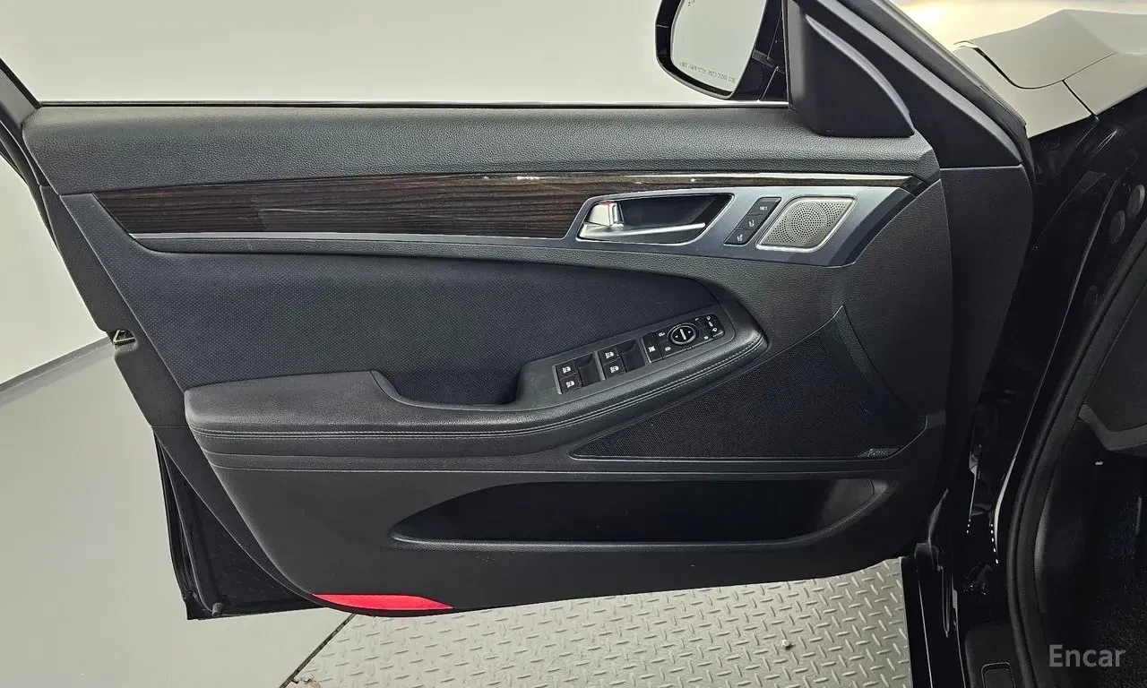 Genesis G80 AWD* * �������* * ���������* * 360* * ������* *  | Mobile.bg � ����������� 15