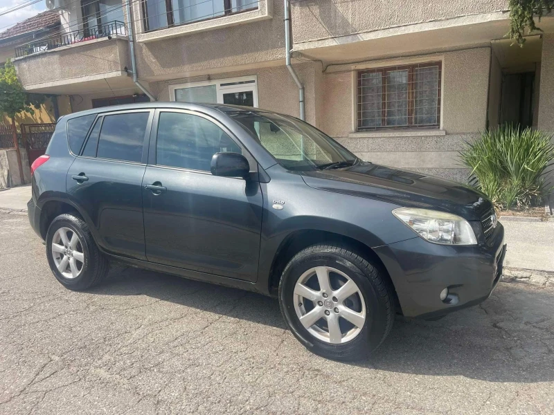 Toyota Rav4, снимка 2 - Автомобили и джипове - 47999707