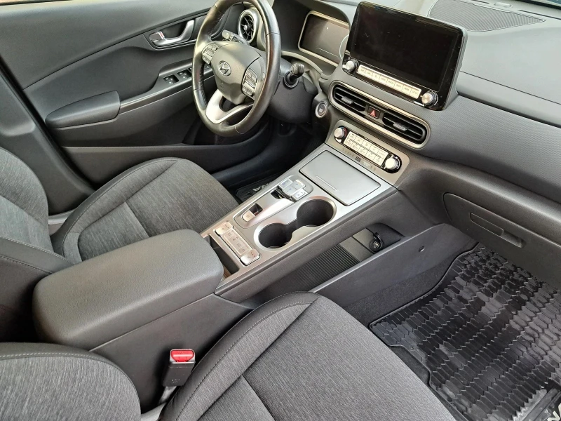 Hyundai Kona 64 kWh FACELIFT, снимка 9 - Автомобили и джипове - 52688722