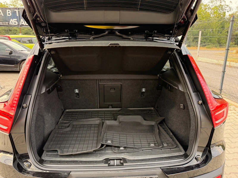 Volvo XC40 Recharge Twin Motor 408 HP, снимка 13 - Автомобили и джипове - 51252903