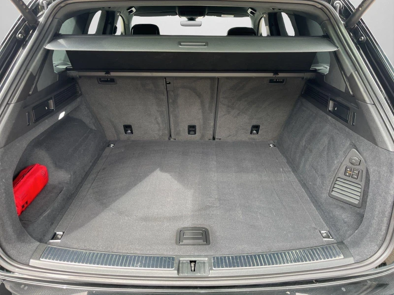 VW Touareg 3.0 TDI 4MOTION R-LINE BLACK STYLE DYNAUDIO MATRIX, снимка 15 - Автомобили и джипове - 52713516