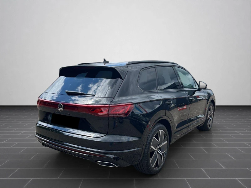 VW Touareg 3.0 TDI 4MOTION R-LINE BLACK STYLE DYNAUDIO MATRIX, снимка 4 - Автомобили и джипове - 52713516