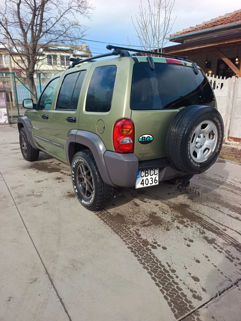 Jeep Cherokee, снимка 3 - Автомобили и джипове - 53357842