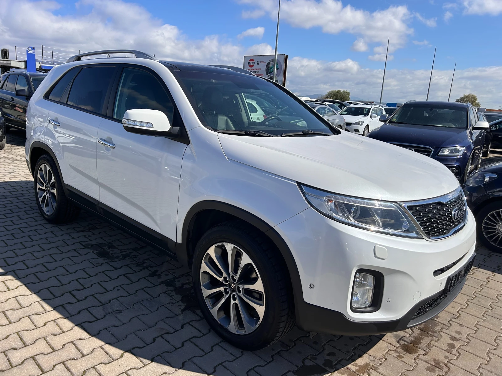 Kia Sorento 2.4i AVTOMAT/KOJA/NAVI EURO 5 ЛИЗИНГ - изображение 4