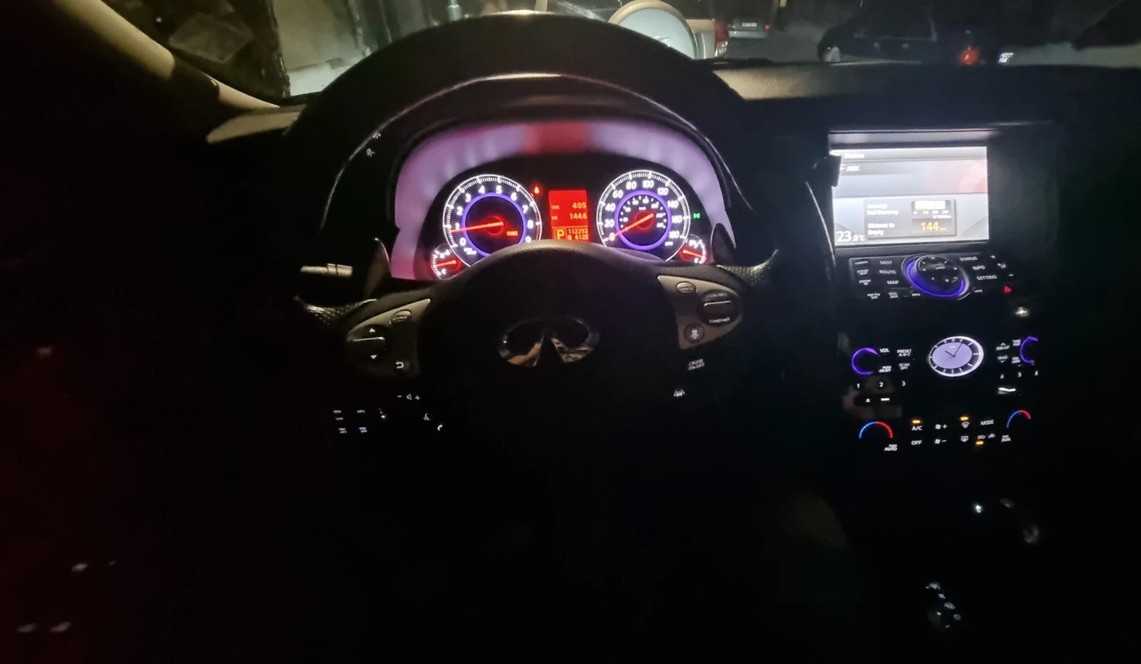 Infiniti Fx 35  - изображение 3