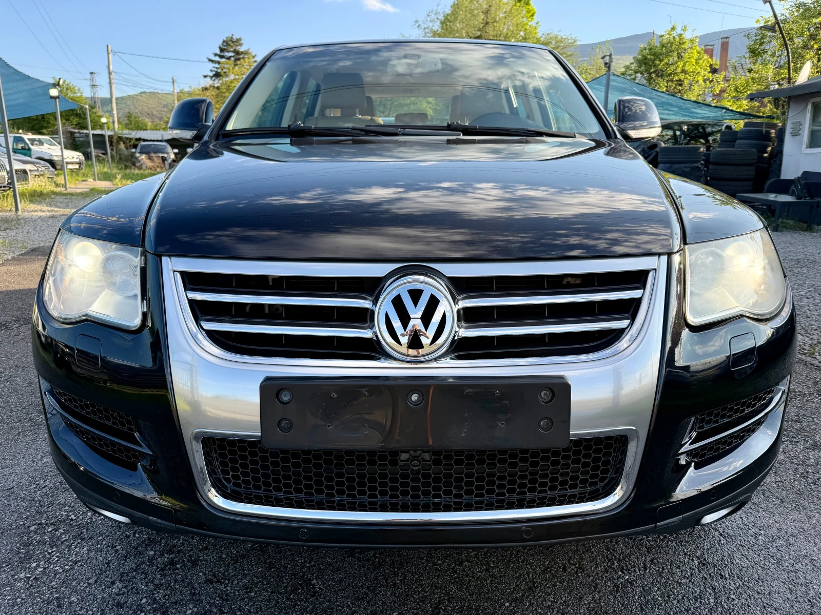 VW Touareg 3.0 TDI ФЕЙС/АВТОМАТ/НАВИ/КОЖА - изображение 2