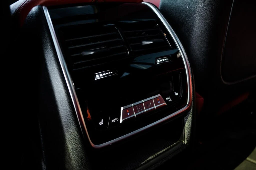 BMW X6 M50i* Laser* 360* * Pano*  | Mobile.bg   16