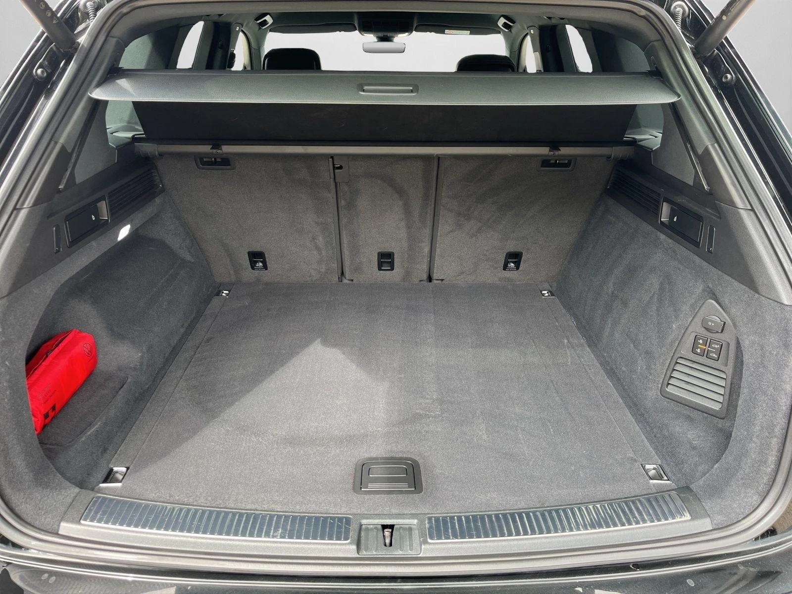 VW Touareg 3.0 TDI 4MOTION R-LINE BLACK STYLE DYNAUDIO MATRIX | Mobile.bg � ����������� 15