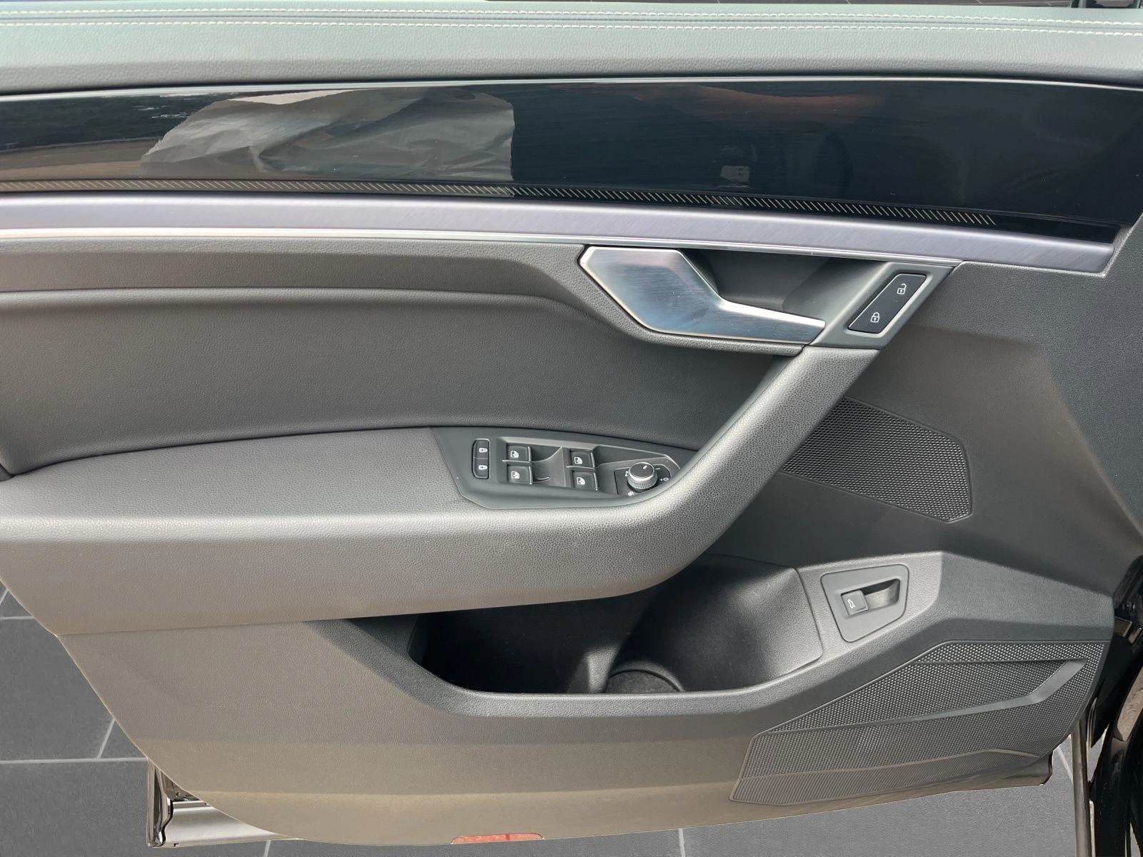 VW Touareg 3.0 TDI 4MOTION R-LINE BLACK STYLE DYNAUDIO MATRIX - изображение 8