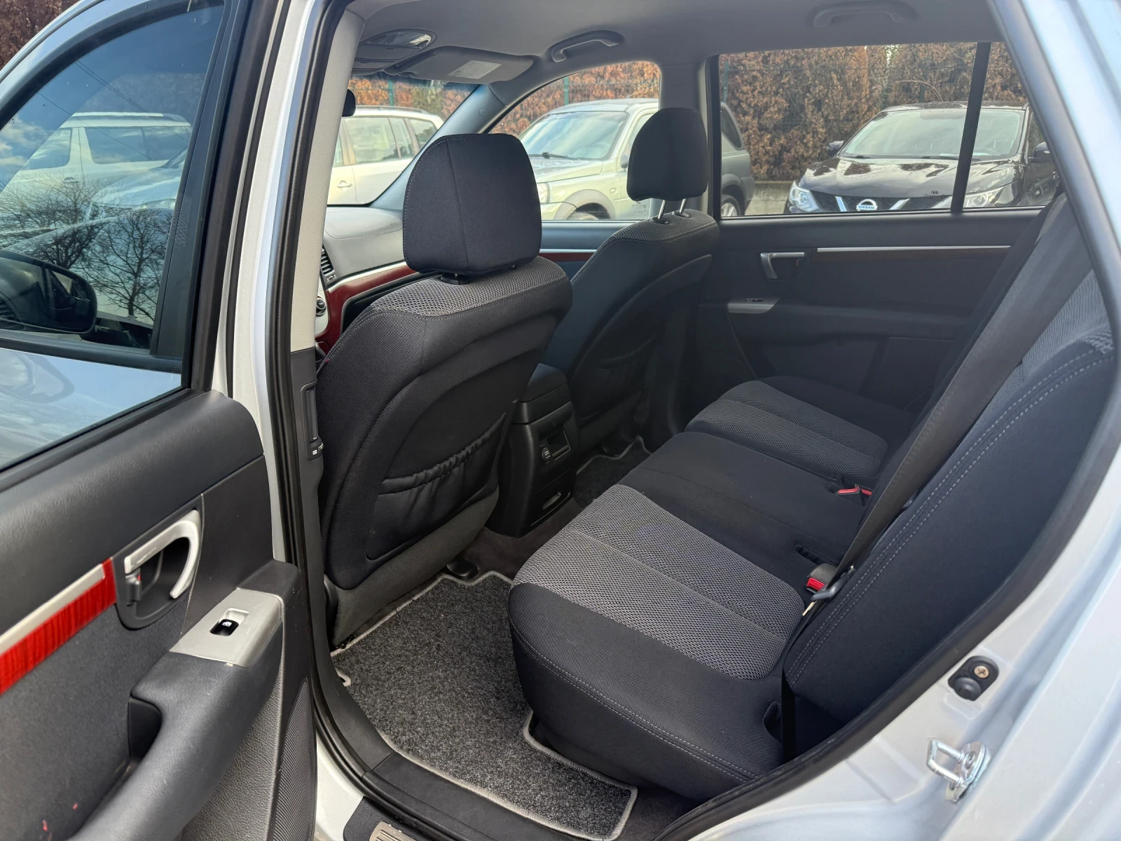 Hyundai Santa fe 2.2 crdi 4x4 - изображение 9