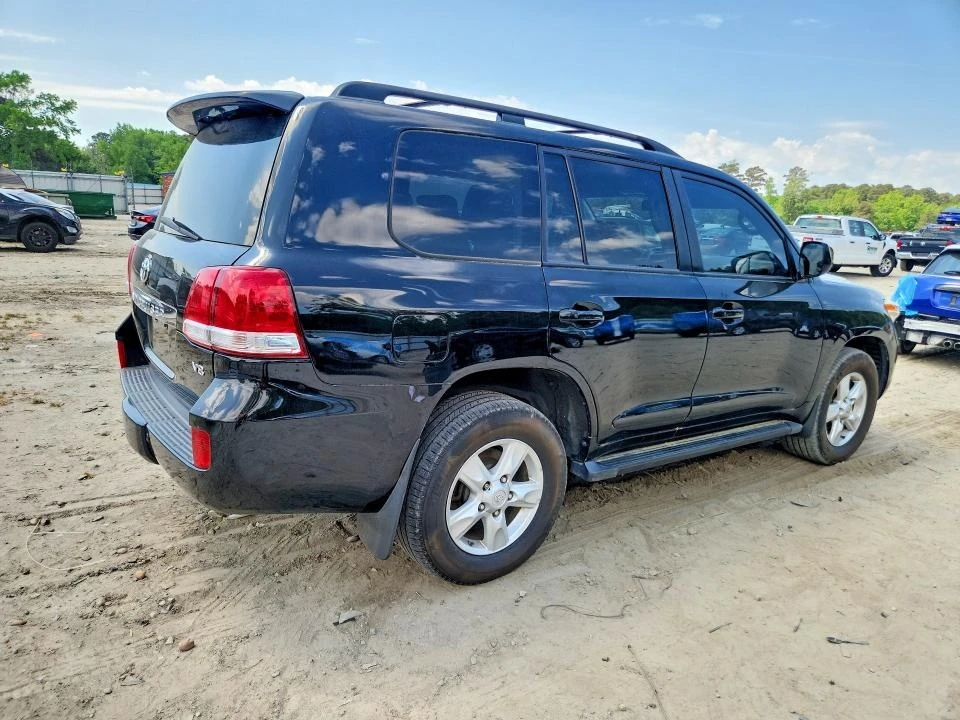 Toyota Land cruiser * * CARFAX * * ���� ������ * * ���� �� �� * *  | Mobile.bg � ����������� 4