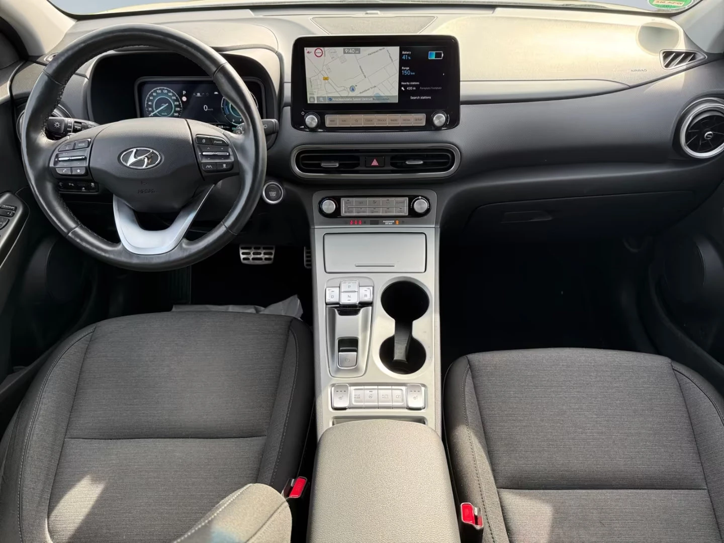 Hyundai Kona EV/204HP/TREND/CAM/NAVI/LED/CPLAY/H.PUMP/247q, снимка 10 - Автомобили и джипове - 54407676