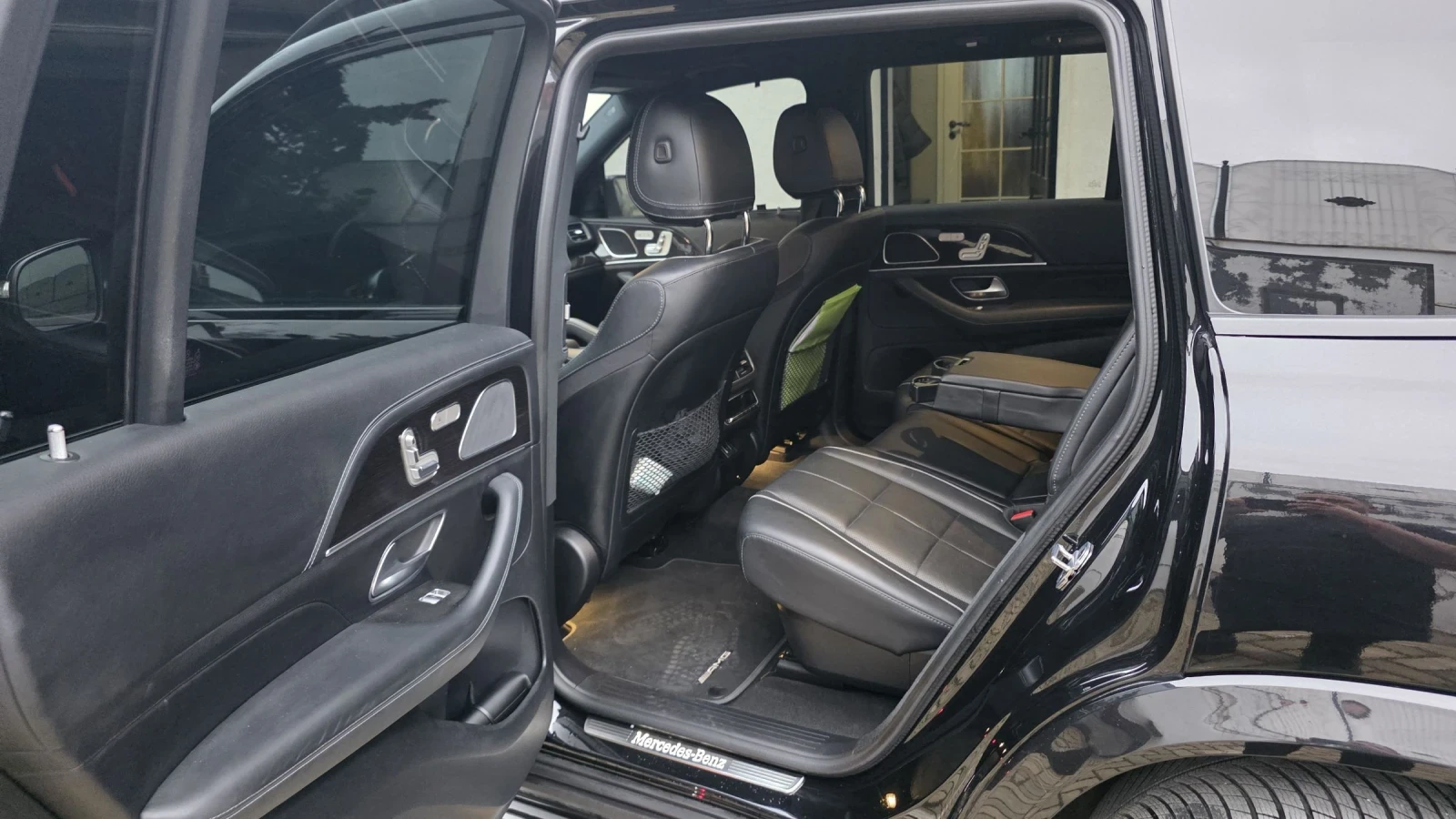 Mercedes-Benz GLS580, снимка 10 - Автомобили и джипове - 54555919