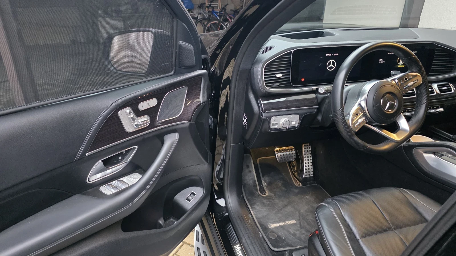 Mercedes-Benz GLS580, снимка 14 - Автомобили и джипове - 54555919