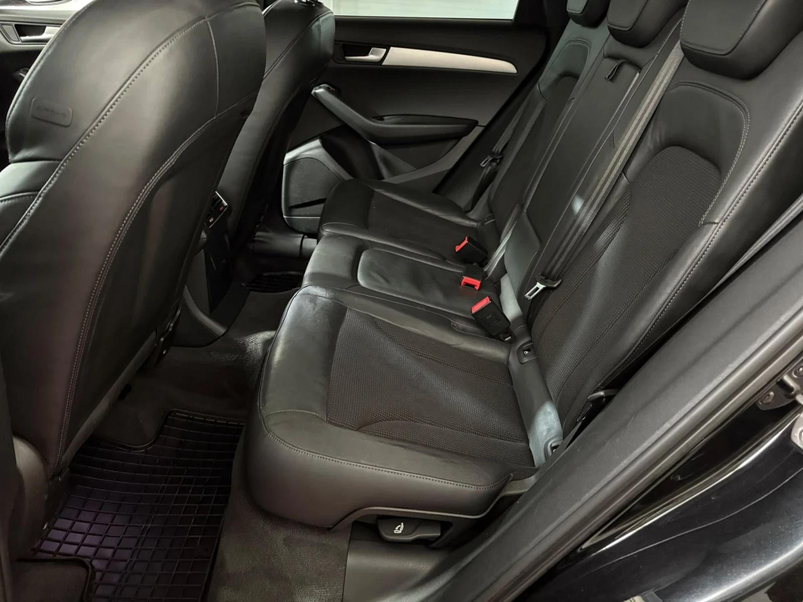 Audi Q5 3.0 TDI QUATTRO S-LINE, снимка 16 - Автомобили и джипове - 54869319
