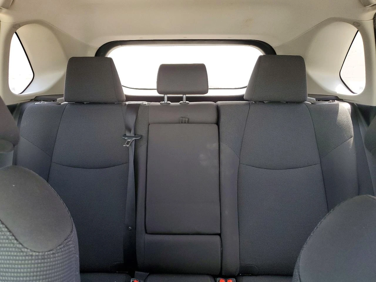 Toyota Rav4 2.5l Le, снимка 10 - Автомобили и джипове - 55382245