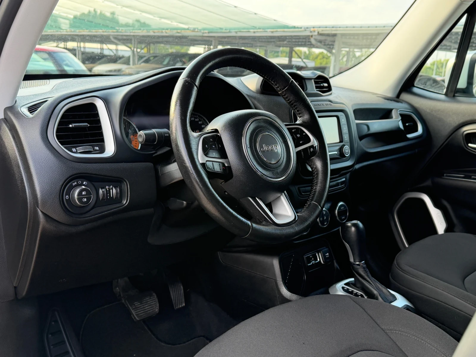 Jeep Renegade 1.4TURBO АВТОМАТ, снимка 6 - Автомобили и джипове - 55829429