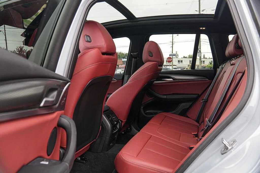 BMW X3 2024* M-SPORT PK* HUD* DIS* PANO* КРАЙНА ЦЕНА, снимка 15 - Автомобили и джипове - 56046256