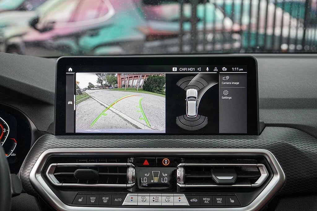BMW X3 2024* M-SPORT PK* HUD* DIS* PANO* КРАЙНА ЦЕНА, снимка 12 - Автомобили и джипове - 56046256
