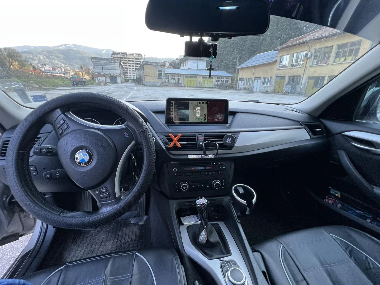 BMW X1 2.0 Дизел, снимка 7 - Автомобили и джипове - 56215653