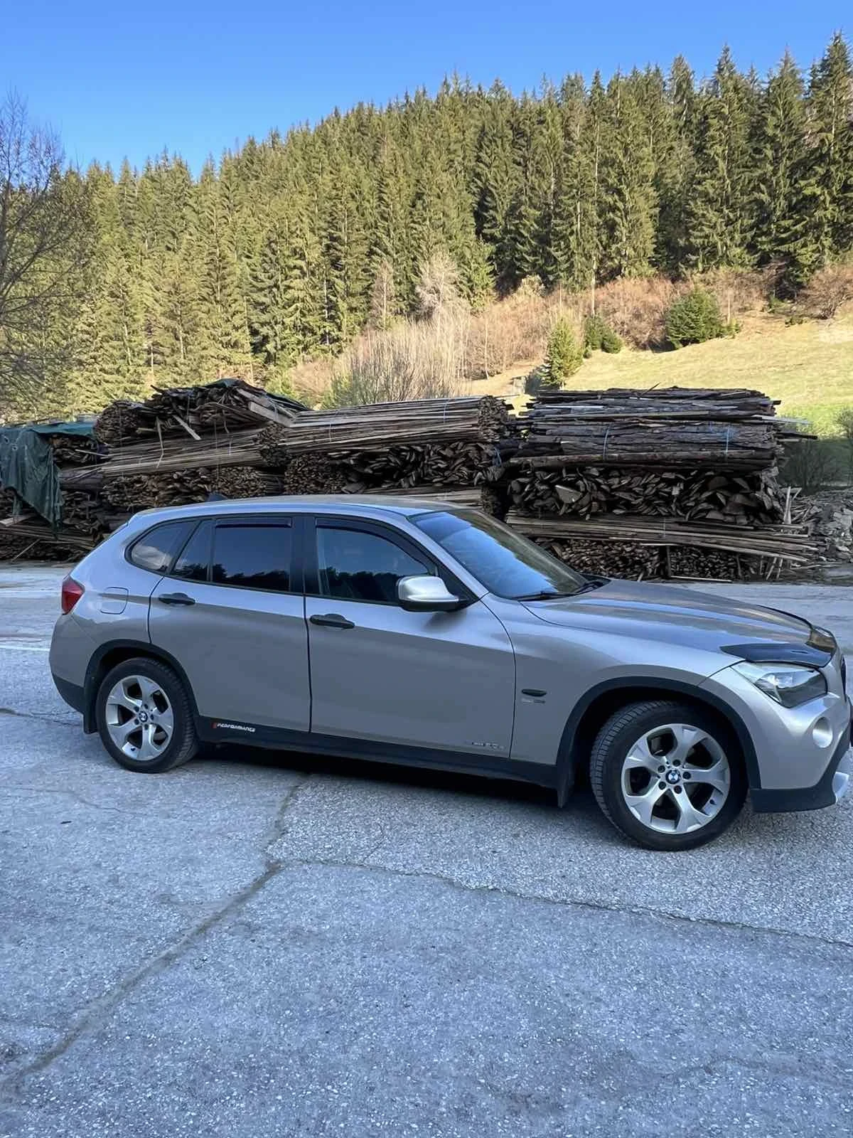 BMW X1 2.0 Дизел, снимка 8 - Автомобили и джипове - 56215653