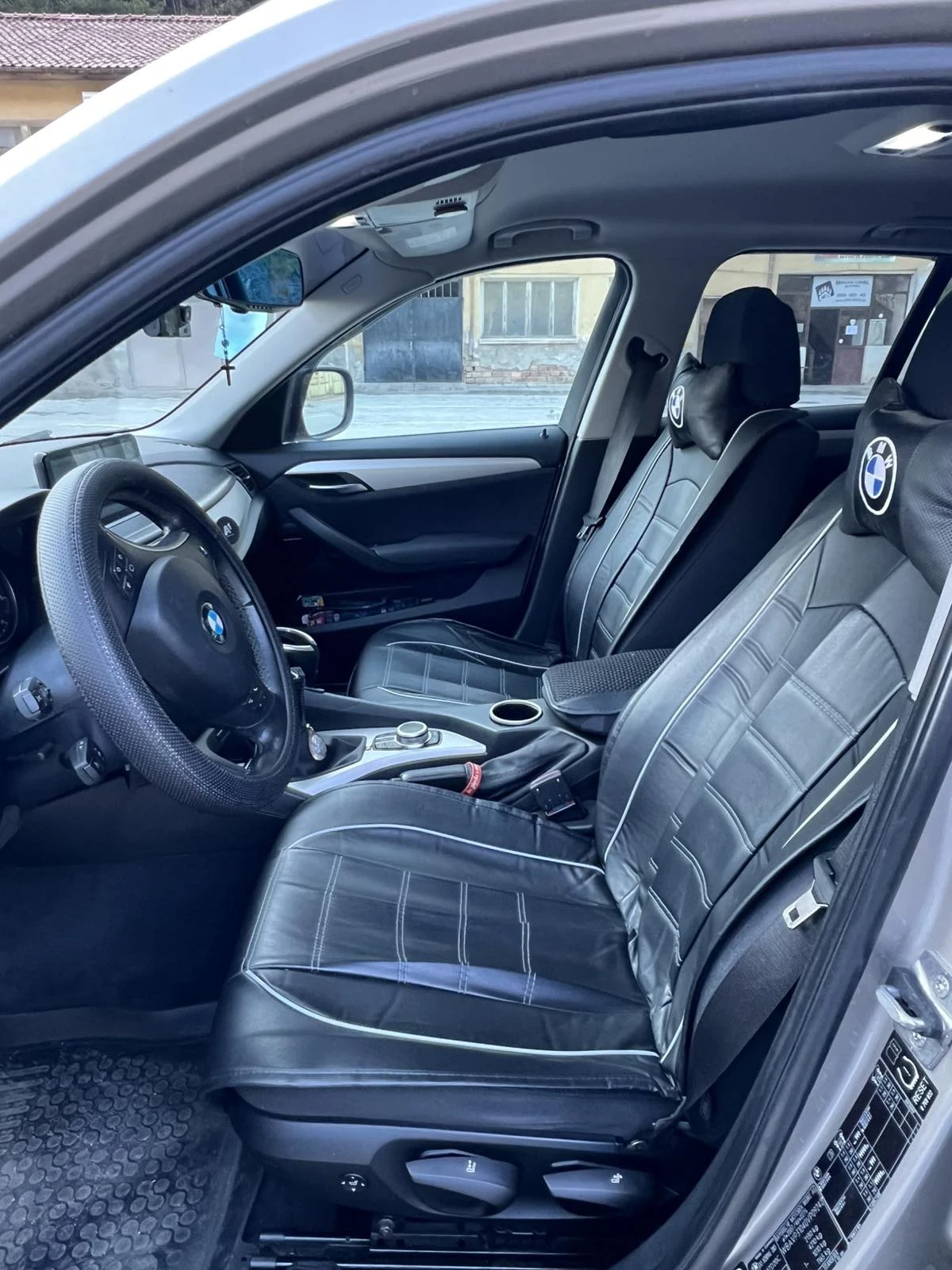 BMW X1 2.0 Дизел, снимка 11 - Автомобили и джипове - 56215653