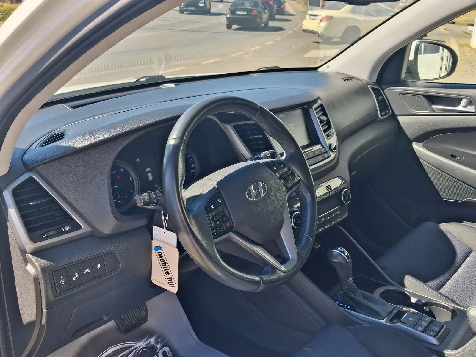 Hyundai Tucson 2.0 | 185 к.с. | 4x4 | Автоматик* * , снимка 8 - Автомобили и джипове - 56336967