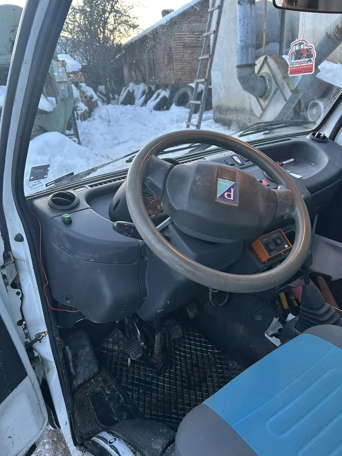 Piaggio Porter 1.6i 16V - изображение 7