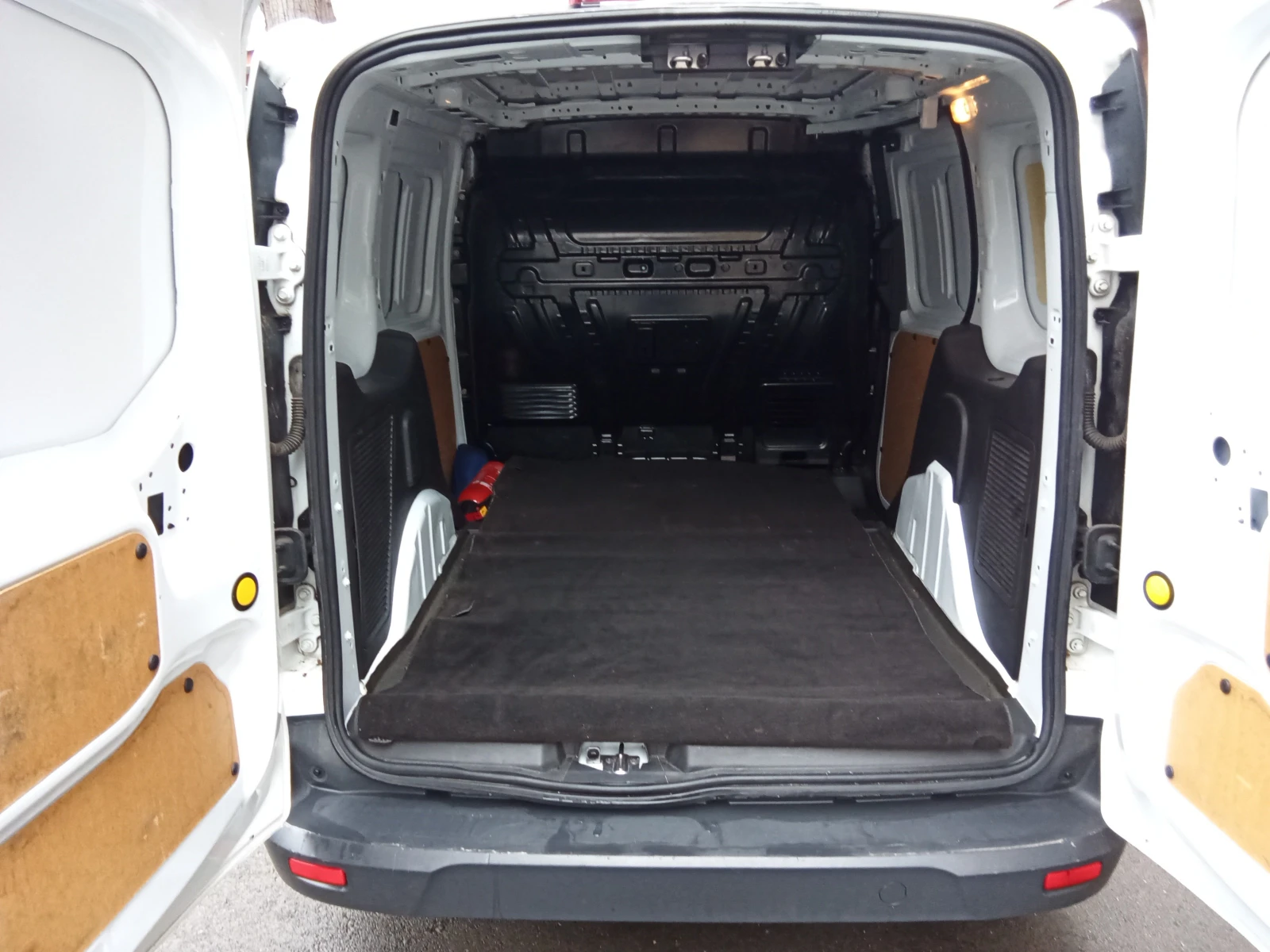 Ford Transit Connect - изображение 5