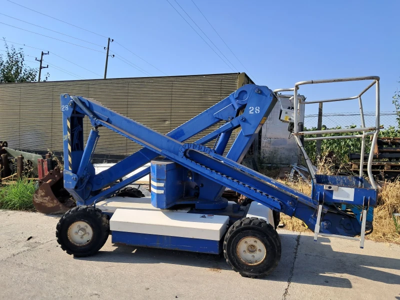 Автовишка Друга марка Upright SP37-Електрическа