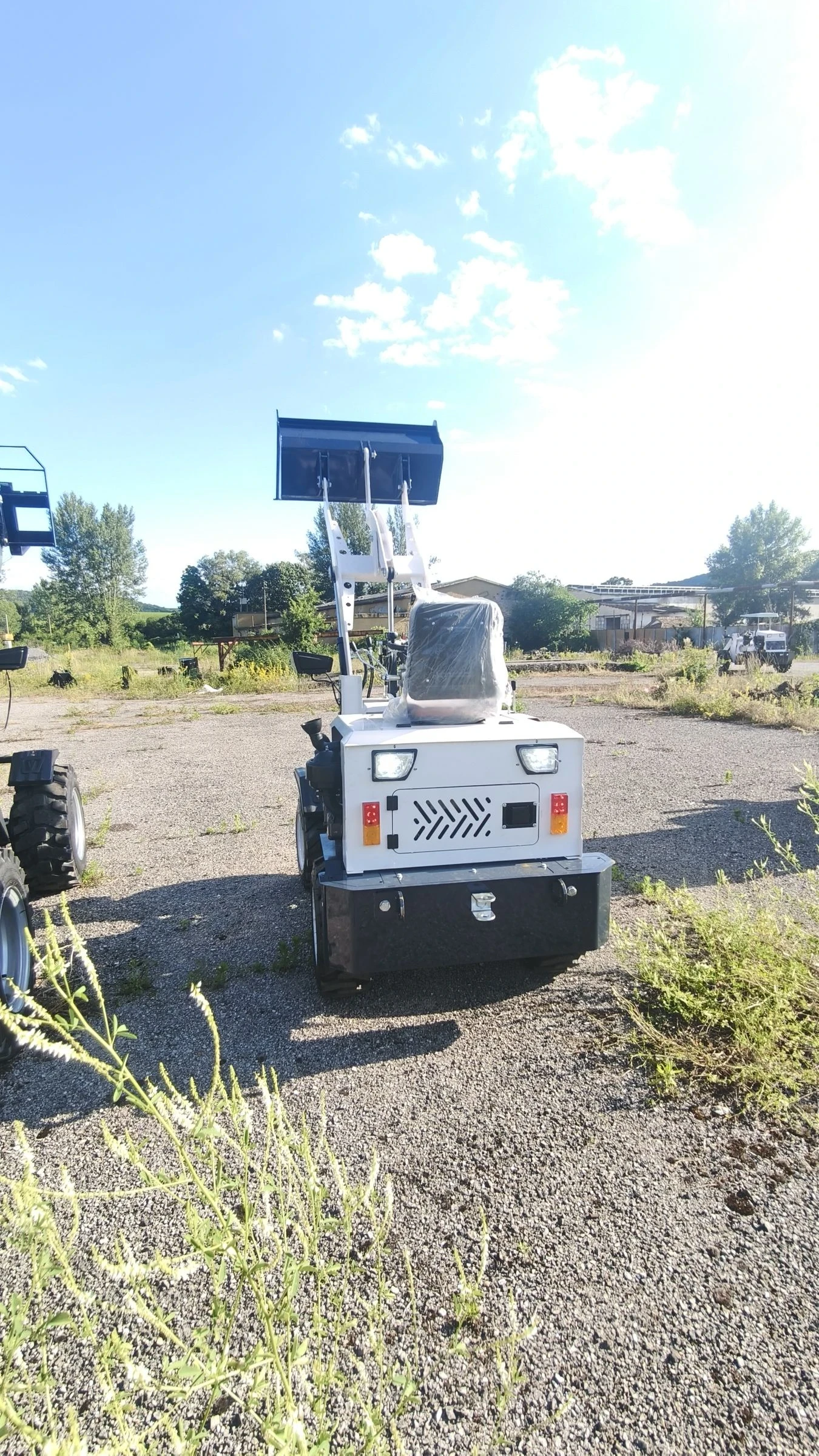 Мини челни товарачи Atlas Copco VSN L-450 PRO 4х4  !!!НОВ!!! НАЛИЧЕН , снимка 10 - Индустриална техника - 55165251