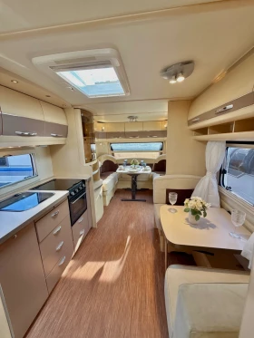 Обява за продажба на Каравана Hobby VIP / НОВ ВНОС / РЕГИСТРИРАНА / БАНЯ И WC ~24 500 лв. - изображение 8