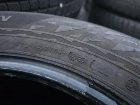 Гуми Зимни 235/60R17, снимка 10