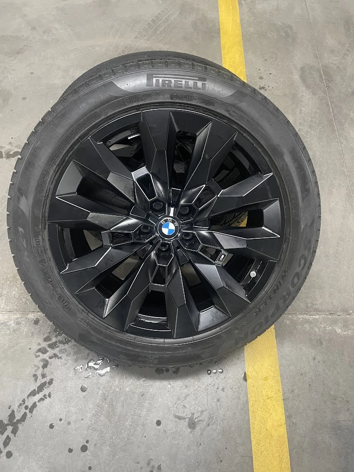 Гуми с джанти Pirelli 285/45R21, снимка 4 - Гуми и джанти - 47787589