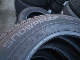 Гуми Зимни 235/60R17, снимка 8 - Гуми и джанти - 53060157