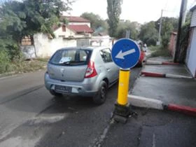 Dacia Sandero 1.6 klima .мотор 1.6, снимка 4