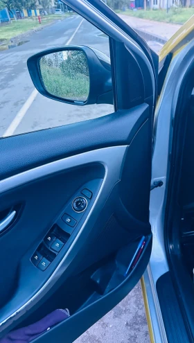 Hyundai I30 1.4 бензин газ 6 скорости, снимка 11