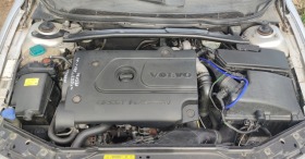 Volvo V70 2.5 TDI, снимка 13 - Автомобили и джипове - 45286582