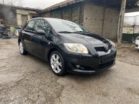 Toyota Auris 1.6 Автоматик, снимка 3