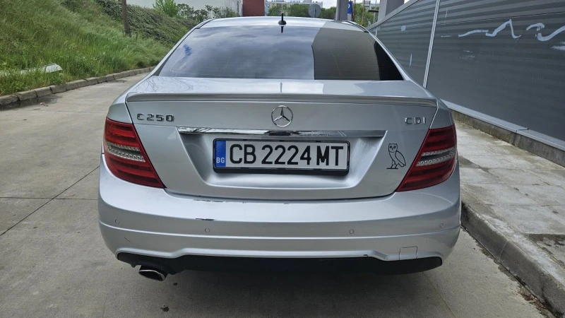 Mercedes-Benz C 250, снимка 5 - Автомобили и джипове - 46621475