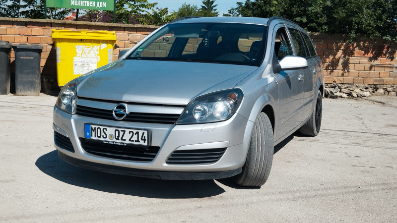Opel Astra, снимка 2 - Автомобили и джипове - 45647009