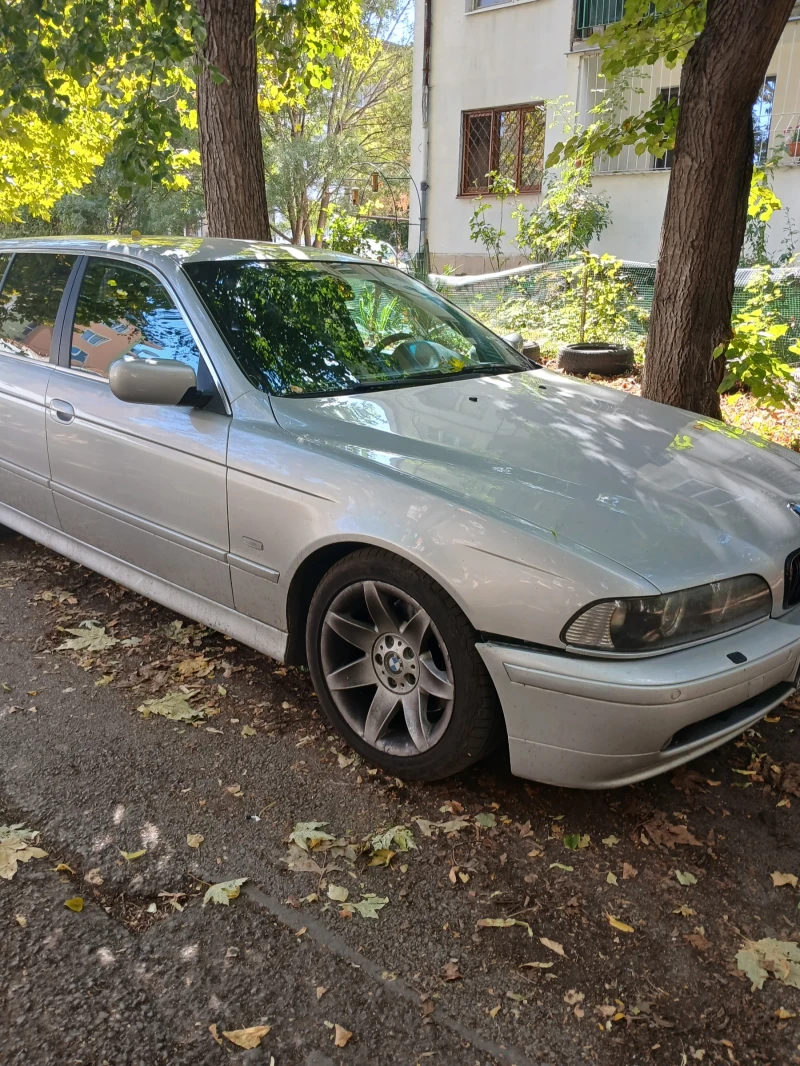 BMW 530, снимка 1 - Автомобили и джипове - 47485728