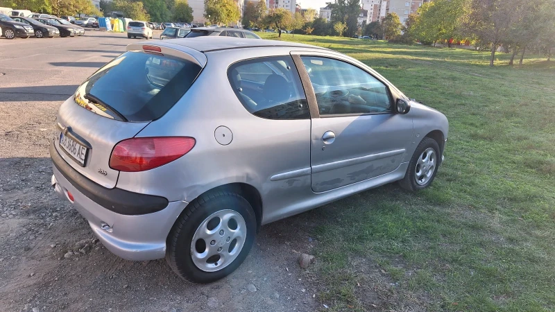 Peugeot 206, снимка 6 - Автомобили и джипове - 47666995