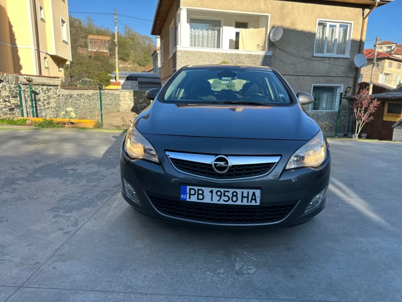 Opel Astra, снимка 4 - Автомобили и джипове - 48059701