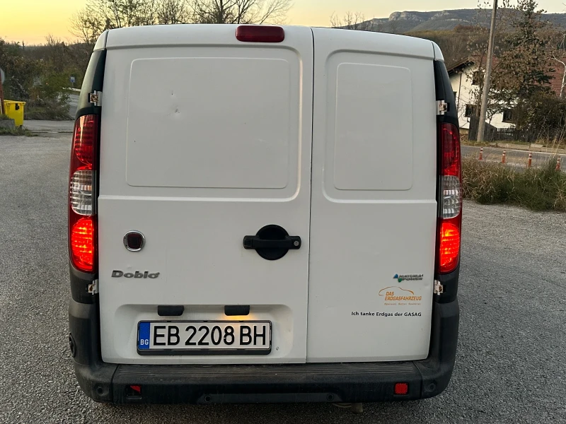 Fiat Doblo 1.6 I GNG КЛИМАТИК, снимка 6 - Автомобили и джипове - 47839238