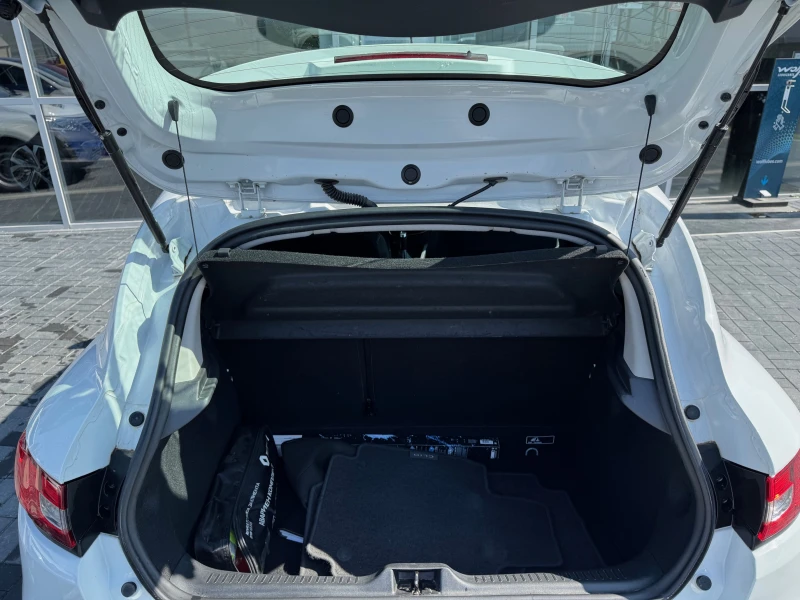 Renault Clio 0.9TCe/ 75 к.с. Life N1, снимка 15 - Автомобили и джипове - 49772304