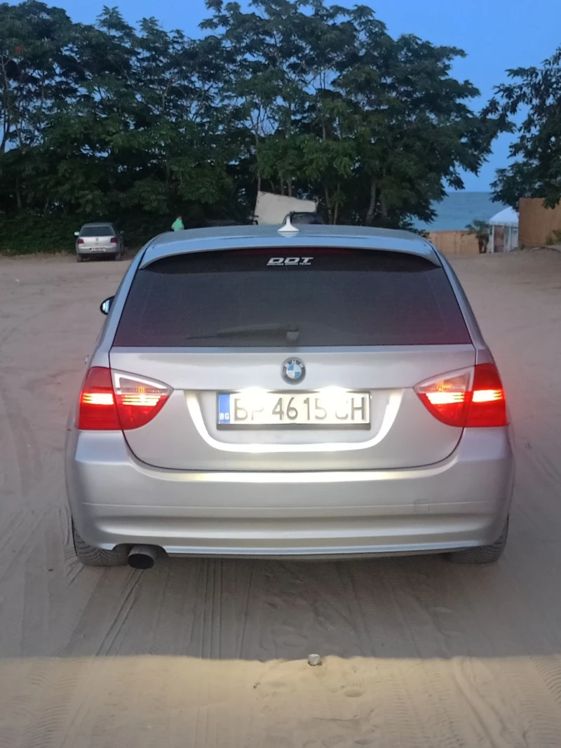 BMW 320, снимка 3 - Автомобили и джипове - 51424134